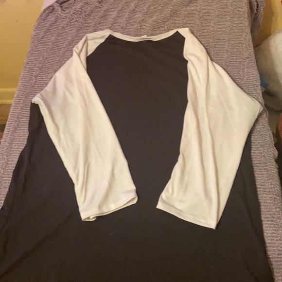 LuLaRoe Randy tee - Picture 4 of 4